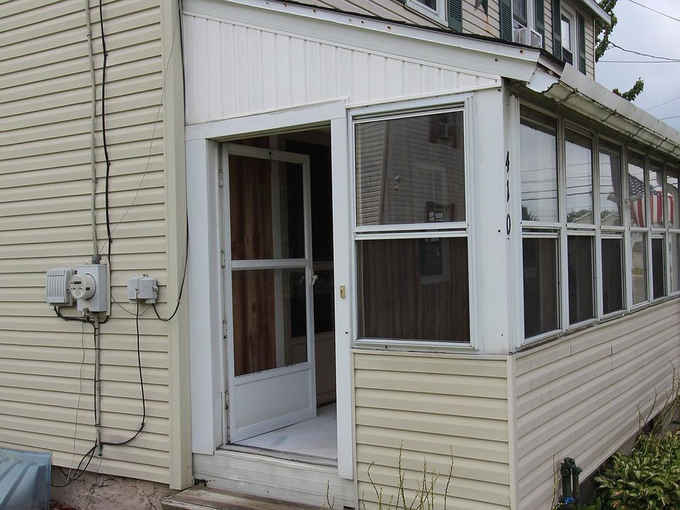 Front of Home / Front Porch