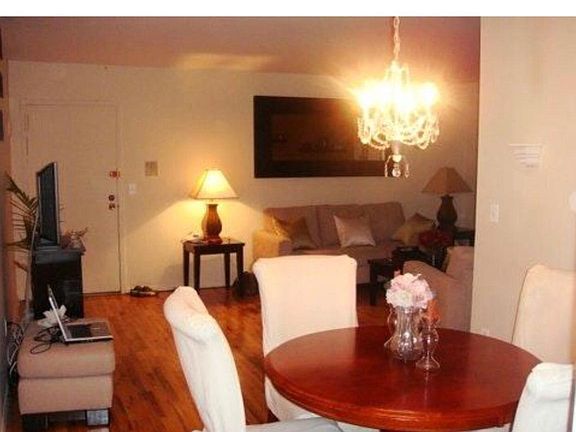 4th image of 111 Lyman Ave APT 1C