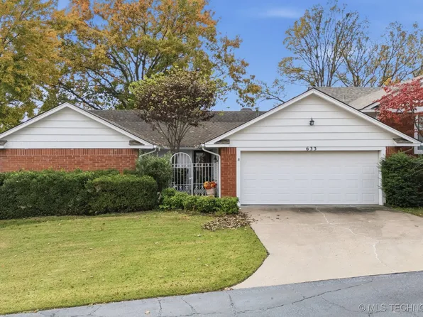 633 Cherry Ln, Bartlesville, OK 74003