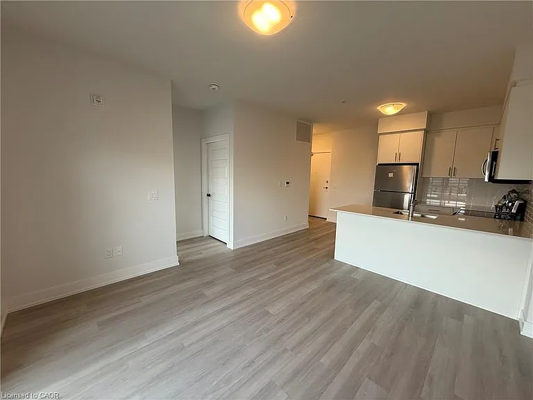 1100 Lackner Pl #521 — Photo 17