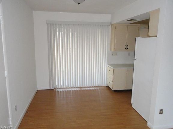 5th image of 432 Buena Vista Blvd