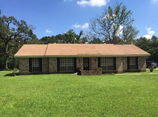 180 Roy Tucker Rd, Hattiesburg, MS 39401