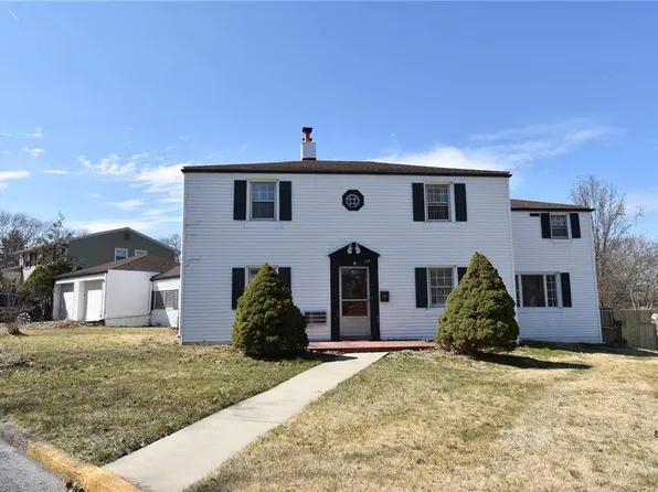 629 Evergreen St, Emmaus, PA 18049