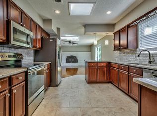 3826 Tara Hall Dr, Jacksonville, FL 32277