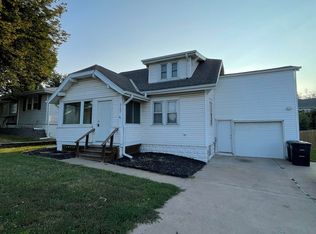 3107 S 60th St, Omaha, NE 68106