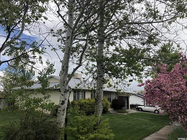1st image of 5124 W Fuchsia Dr