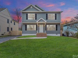 140 Ten Eyck St, South Plainfield, NJ 07080