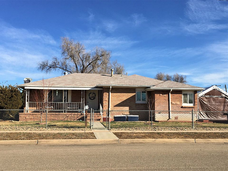 2nd image of 104 N 8th Ave