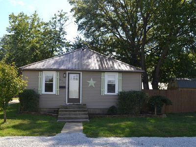 623 Locust St, Hope, IN, 47246