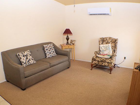 4th image of 1824 E Los Olivos Dr