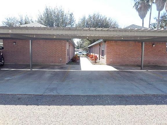 2nd image of 800 Sandpiper Ave #A
