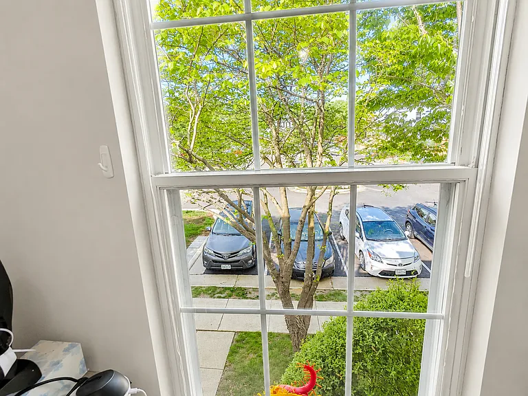 1711 Vonnies View Ct — Photo 8