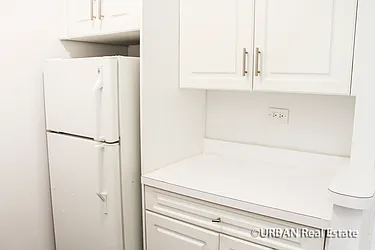 Rented by Urban Real Estate Inc