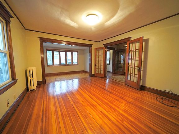 2nd image of 30 Coddington Ave