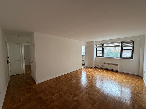 5th image of 6515 Boulevard East #2E