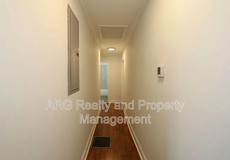 1095 Ira St SW — Photo 24