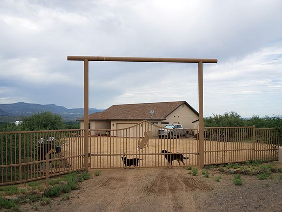 2nd image of 3976 Wingfield Mesa