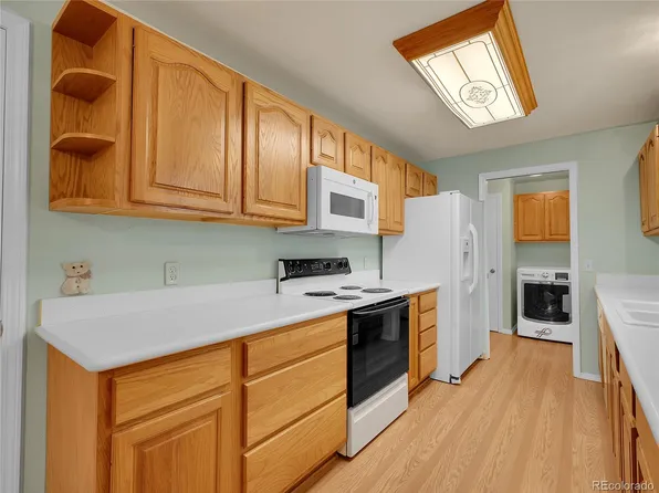 7037 S Newland Street, Littleton, CO 80128