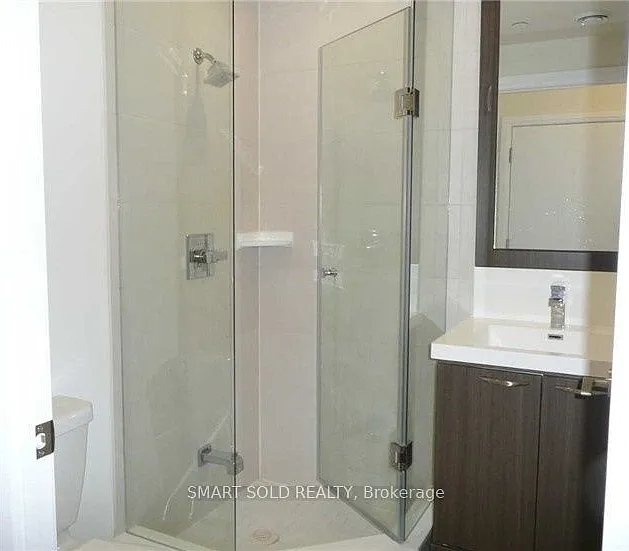 120 Harrison Garden Blvd #515 — Photo 9