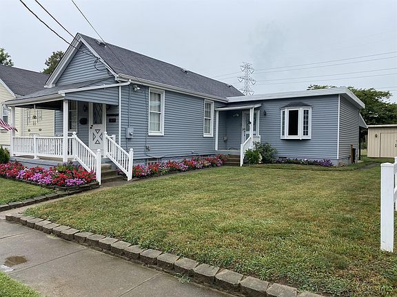 3rd image of 1319 Fenton Ave