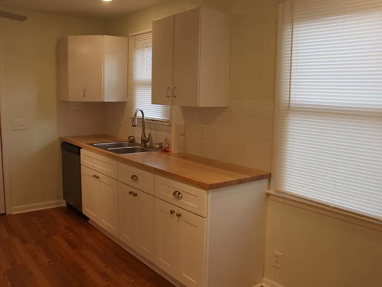 3806 Dakota Ave — Photo 9