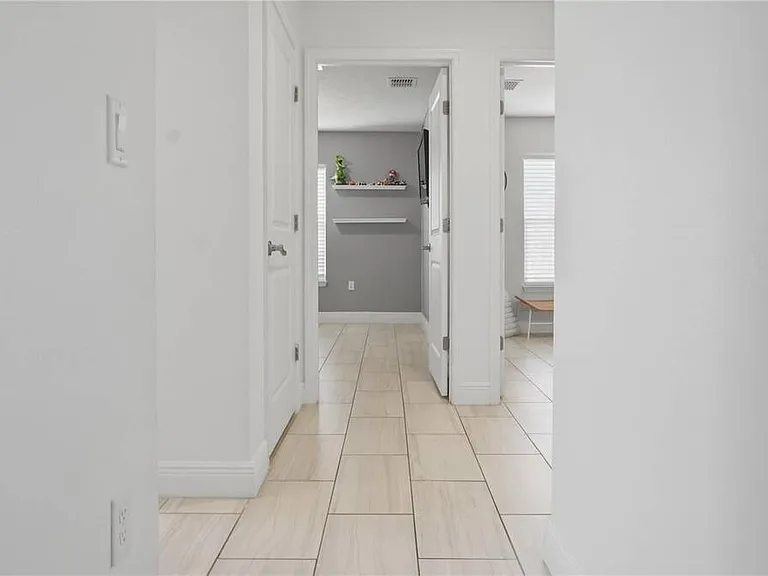 16 Alicante Ct — Photo 18