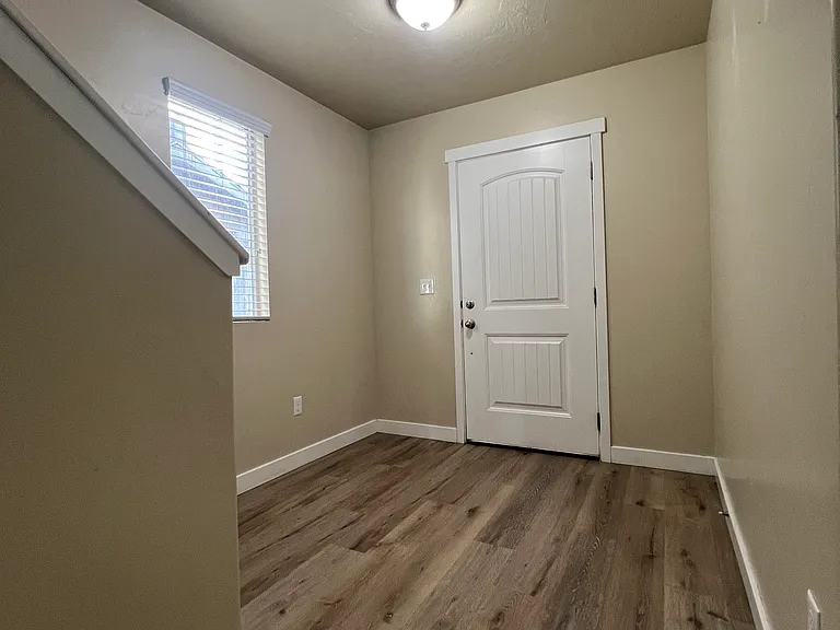 824 S Fox Trail Ln — Photo 8