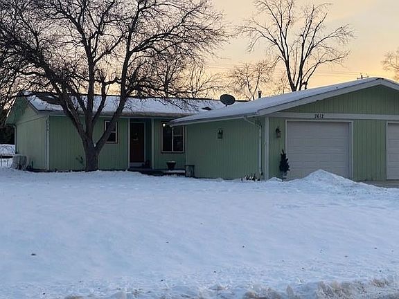 2nd image of 2610-2612 Blarney Stone Dr