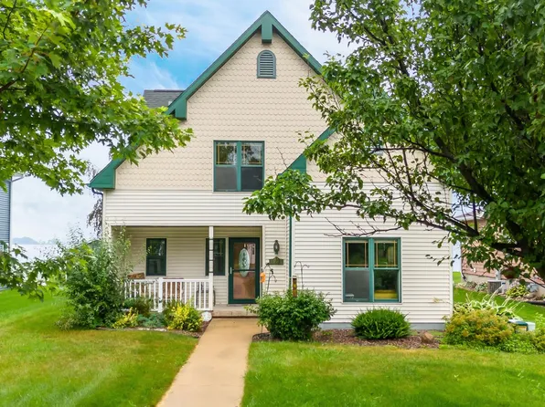 5244 Samers Bay Rd, Omro, WI 54963