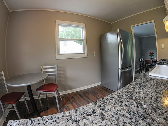 4th image of 1230 Tyler Ave