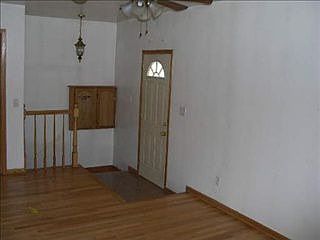 3rd image of 3037 Ernst St