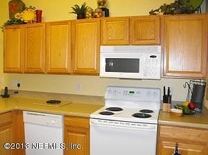 4th image of 3015 Hidden Oaks Dr