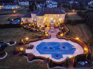 202 Walnut Dr, Morganville, NJ 07751