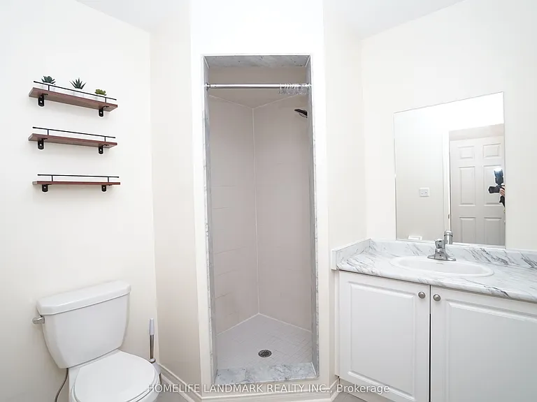 43 Odoardo Di Santo Cir — Photo 28
