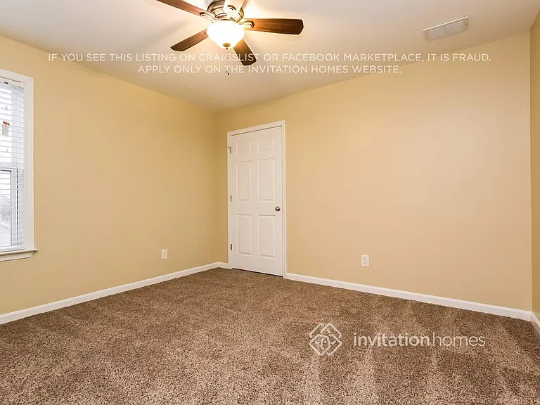 2462 Fisk Falls Dr — Photo 12