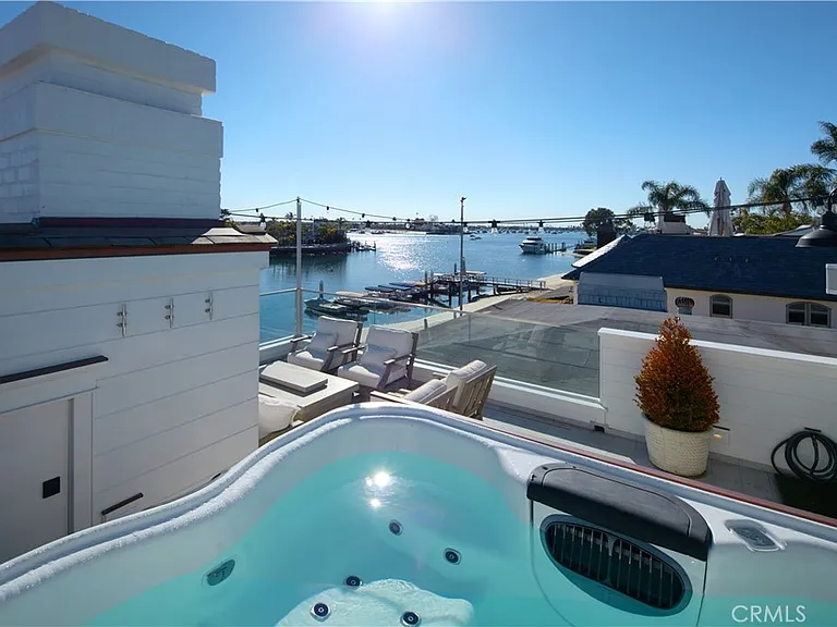 14 Beacon Bay — Photo 30