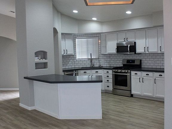 3rd image of 11738 E Calle Gaudi