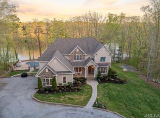 1875 Kingswood Rd, Buffalo Junction, VA 24529