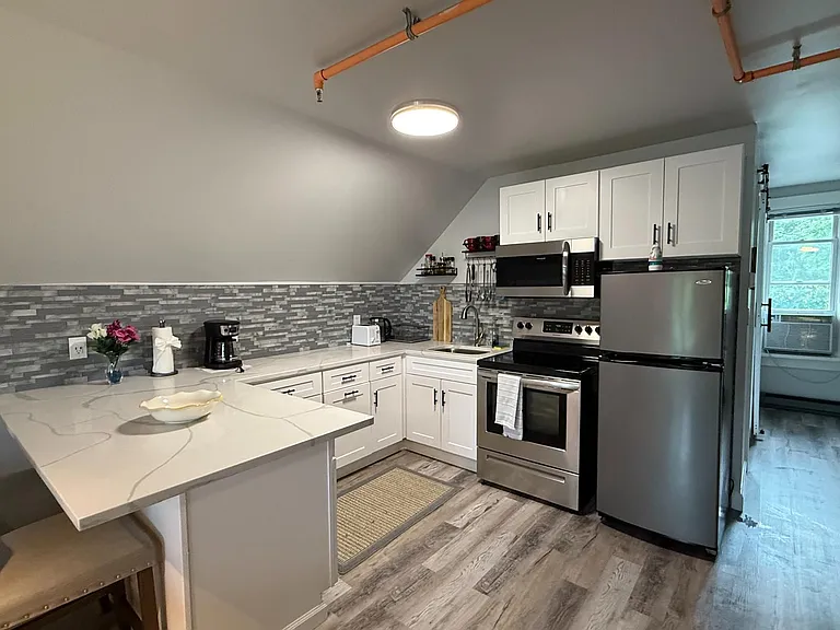 23 Lagrange Ave #2 — Photo 13