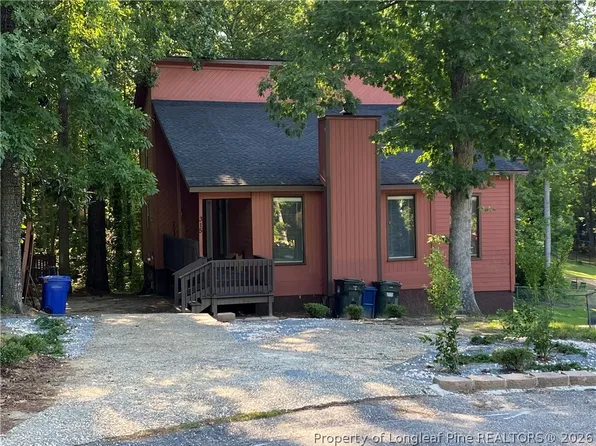 315 Narwhal Ct, Fayetteville, NC 28314