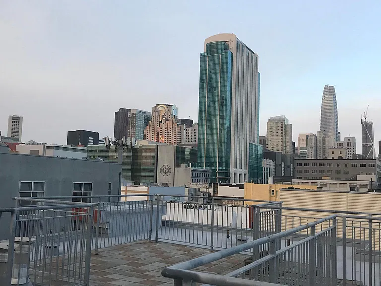 475 Tehama St #201 — Photo 1