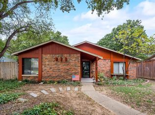 766 Dove Cir, Lewisville, TX 75067