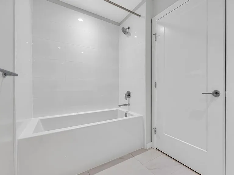 629 Cottonwood Ave #304 — Photo 8
