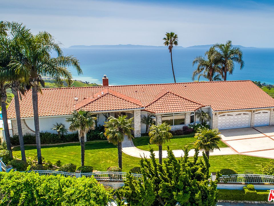 1st image of 61 Oceanaire Dr