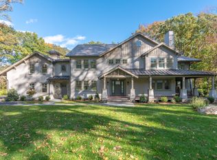 600 Hollow Tree Ridge Rd, Darien, CT 06820