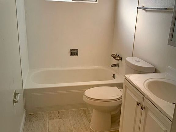 5th image of 7120 Greenly Dr