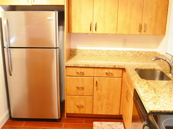 5370 Las Verdes Circle #221, Delray Beach, FL 33484