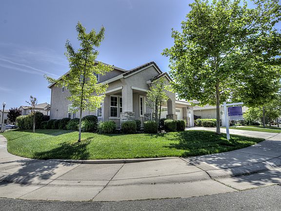 2nd image of 691 Corsley Ln