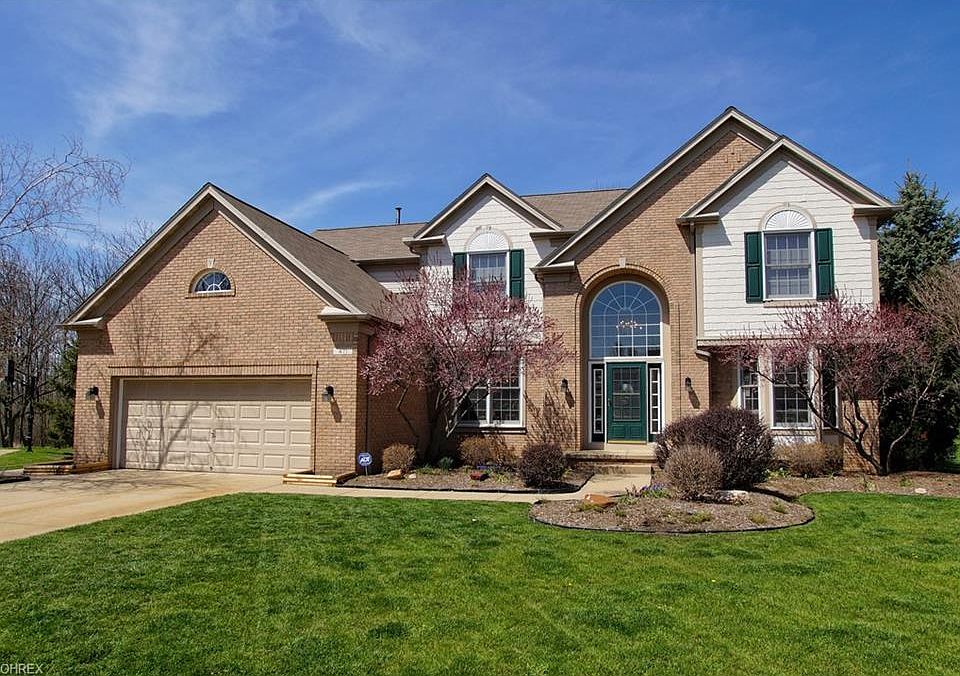 1st image of 471 Wilson Ct