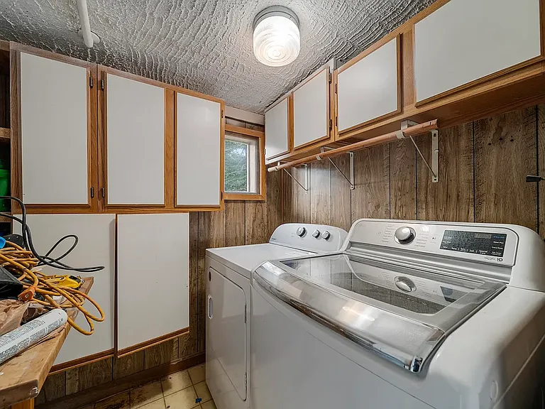 55 Newbury St #55 — Photo 5